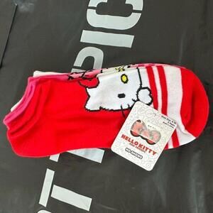 Sanrio socks Hello Kitty and friends